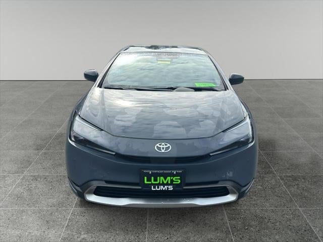 2025 Toyota Prius Prime SE