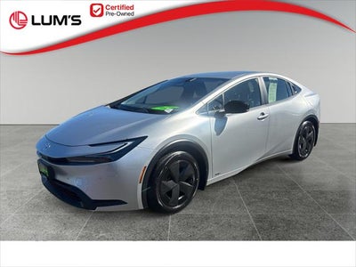 2024 Toyota Prius LE