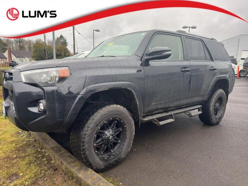 2022 Toyota 4Runner SR5 Premium