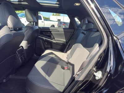 2025 Toyota bZ4X XLE