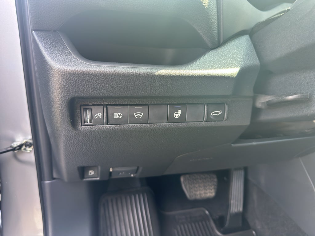 2025 Toyota RAV4 Hybrid Hybrid XLE