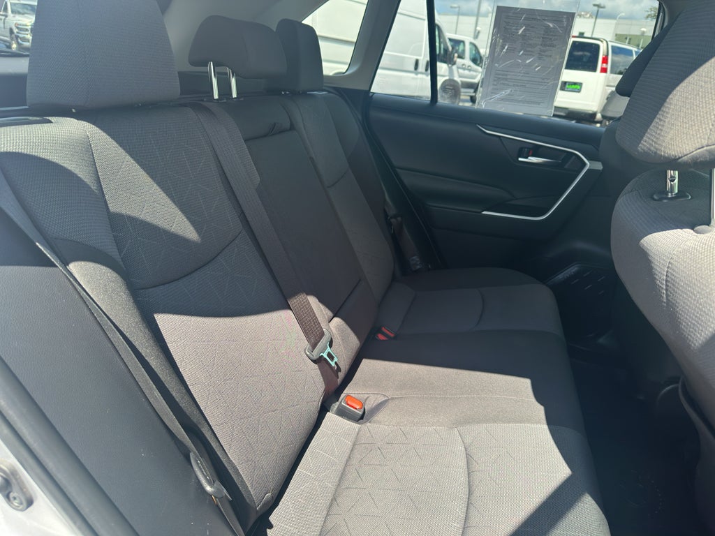2025 Toyota RAV4 Hybrid Hybrid XLE