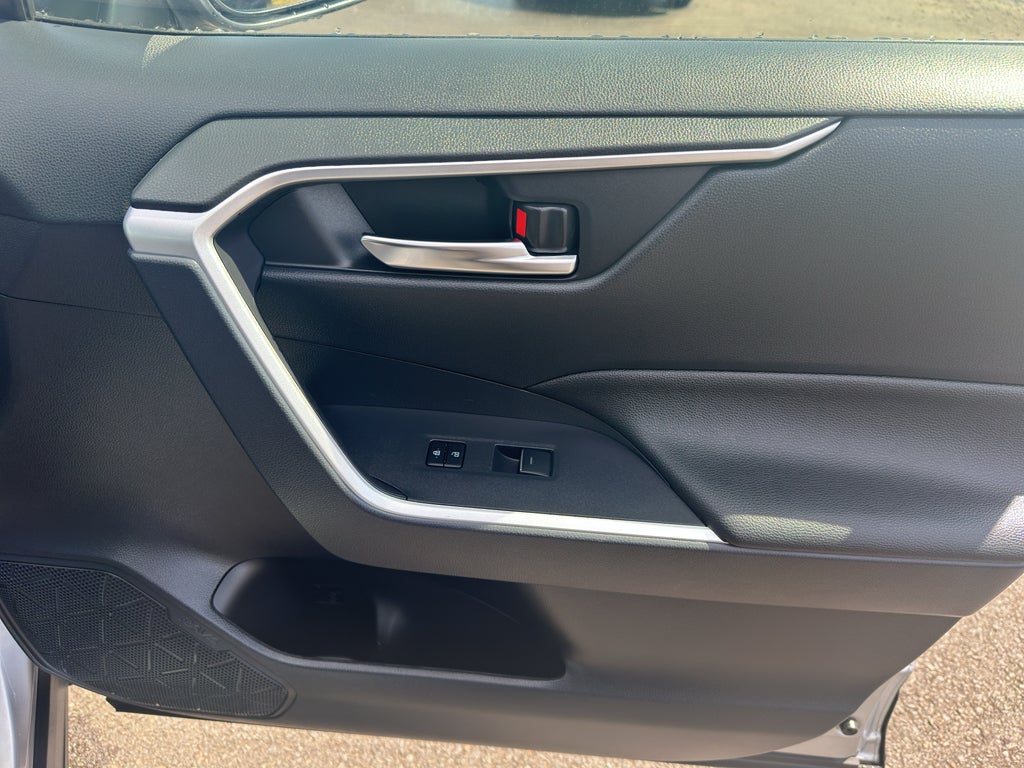 2025 Toyota RAV4 Hybrid Hybrid XLE