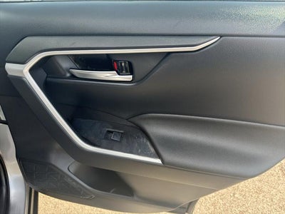 2025 Toyota RAV4 Hybrid Hybrid XLE