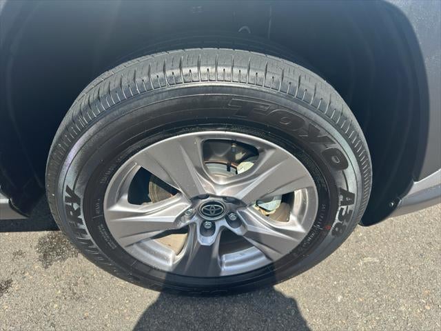 2025 Toyota RAV4 Hybrid Hybrid XLE