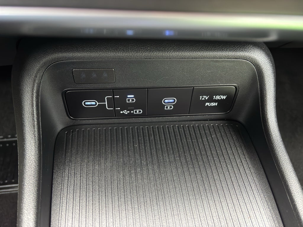 2024 Hyundai Kona SE