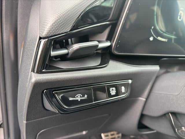 2023 Kia Niro EX Touring