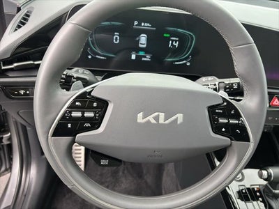 2023 Kia Niro EX Touring