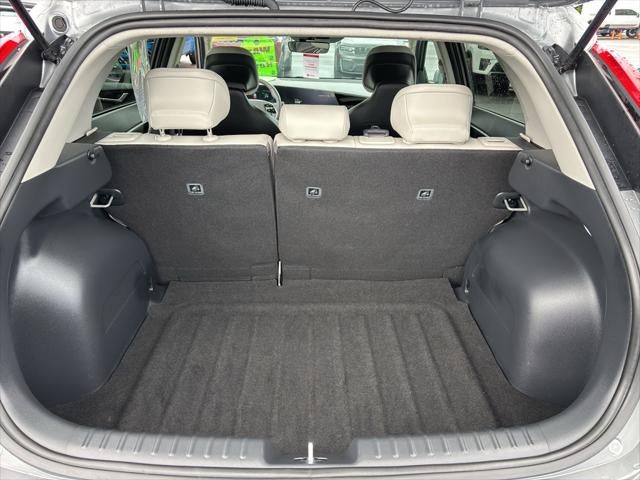 2023 Kia Niro EX Touring