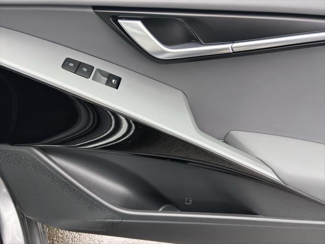 2023 Kia Niro EX Touring