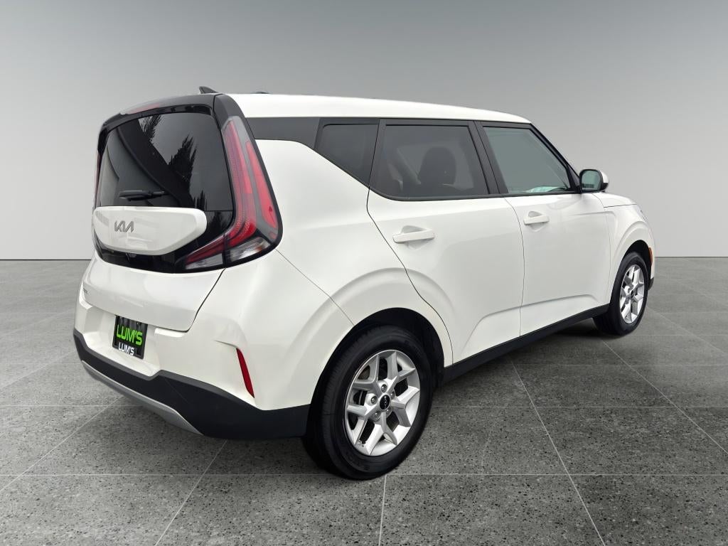 2024 Kia Soul LX