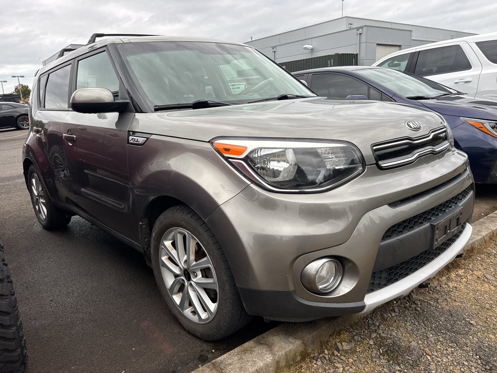 2019 Kia Soul +