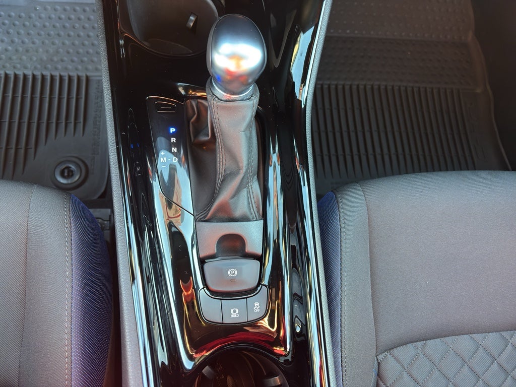 2022 Toyota C-HR XLE