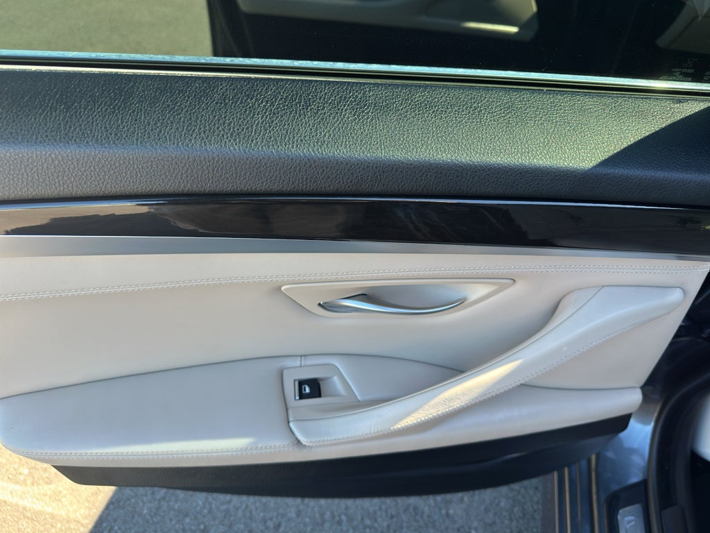 2016 BMW 5 series 528i