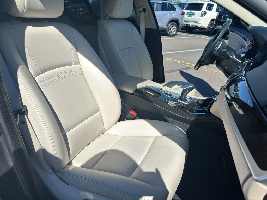 2016 BMW 5 series 528i
