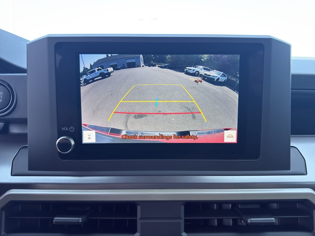 2026 Toyota Tacoma SR5 - Photo 17