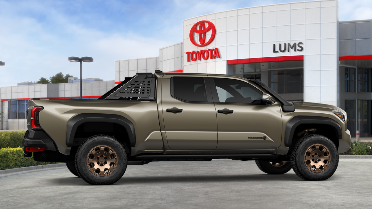 2026 Toyota Tacoma i-FORCE MAX Trailhunter Hybrid