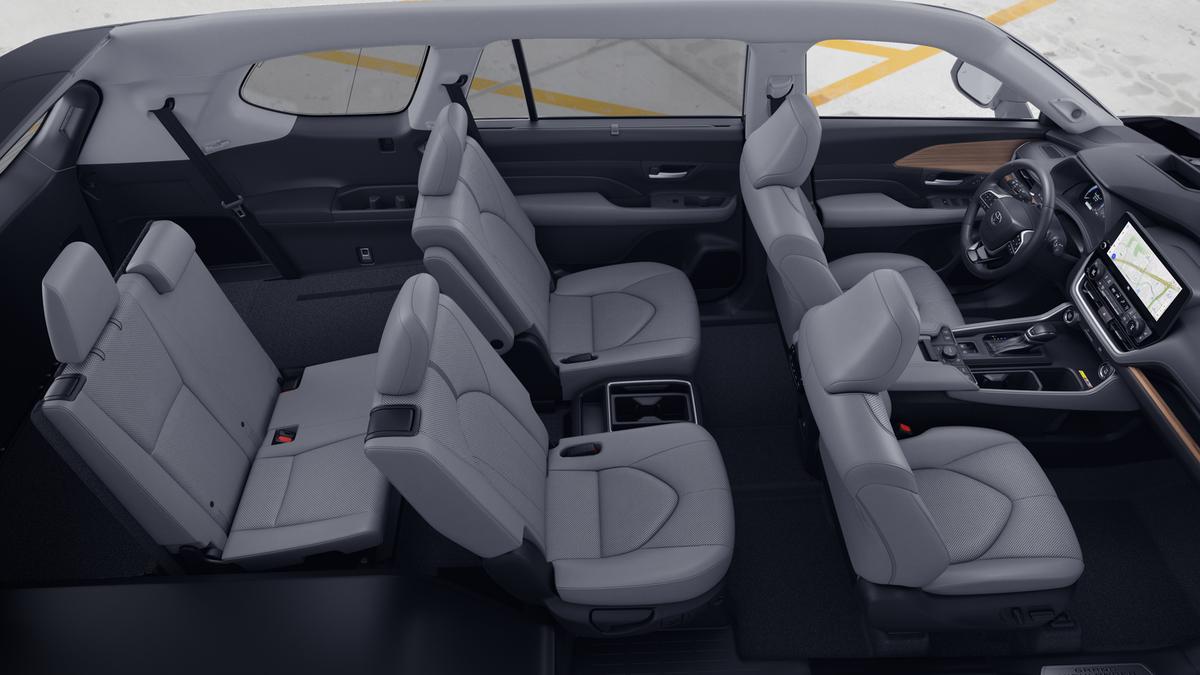 2026 Toyota Grand Highlander Base