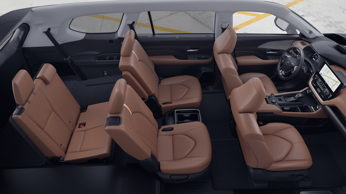 2026 Toyota Grand Highlander Base