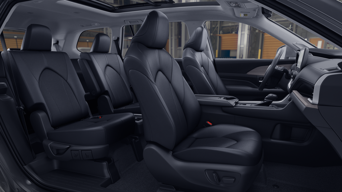 2026 Toyota Grand Highlander Base
