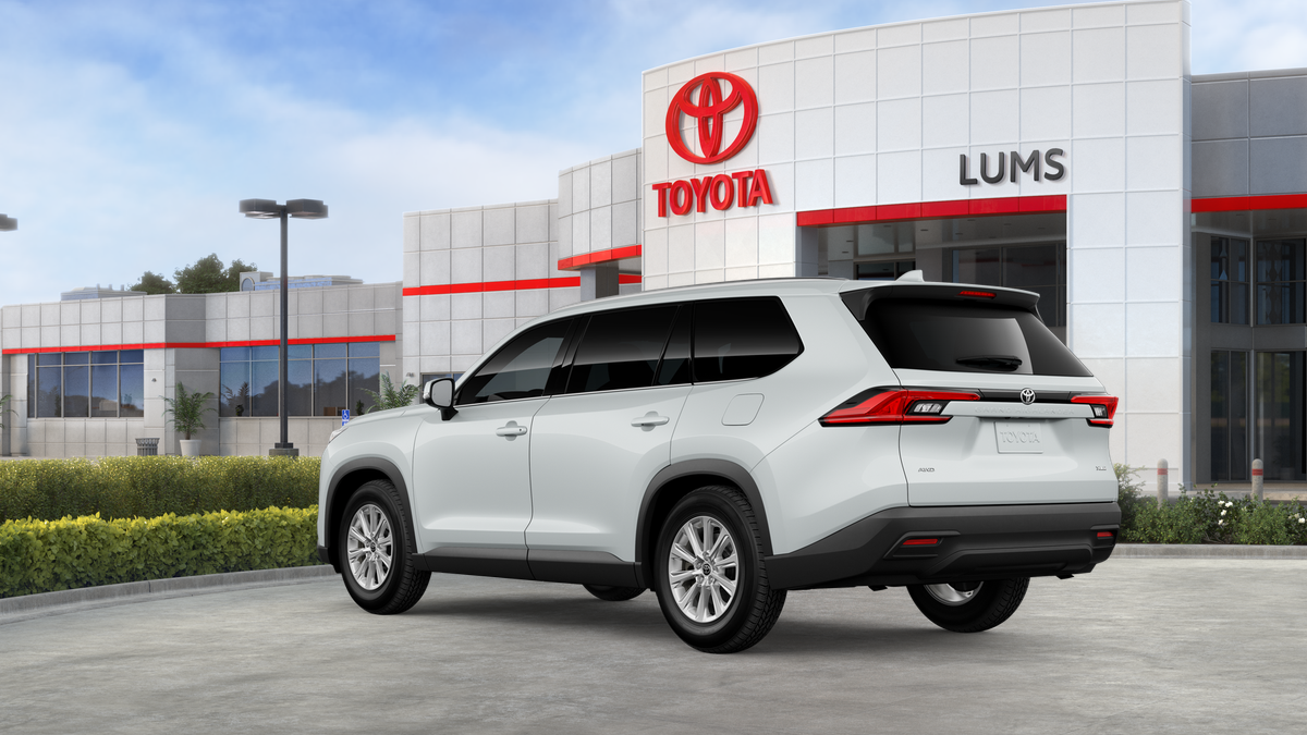 2026 Toyota Grand Highlander Base