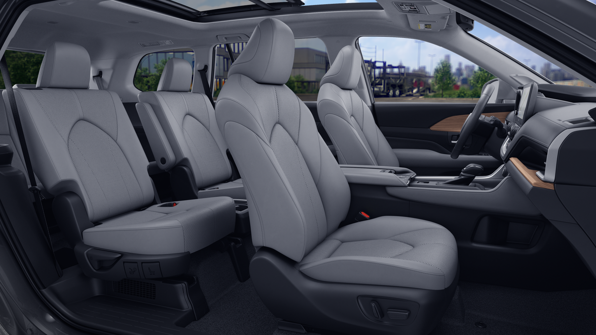 2026 Toyota Grand Highlander Hybrid Base