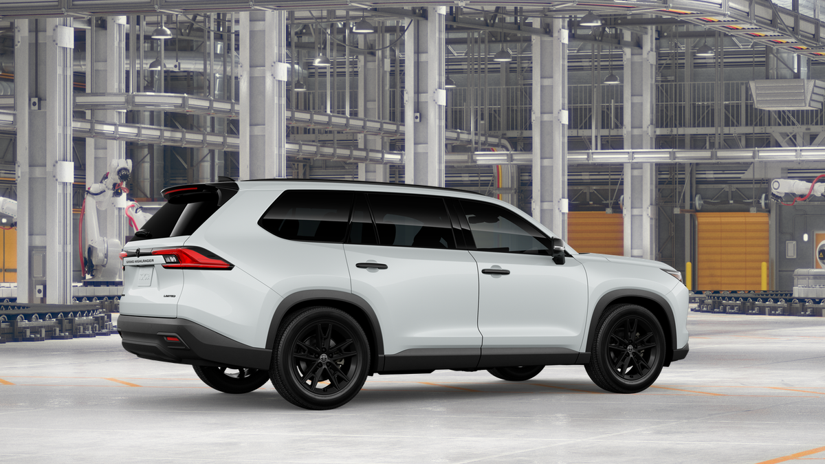2026 Toyota Grand Highlander Hybrid Base