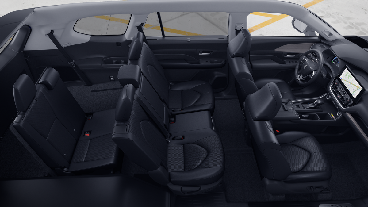 2026 Toyota Grand Highlander Hybrid Base