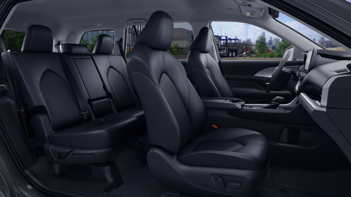 2026 Toyota Grand Highlander Hybrid Base