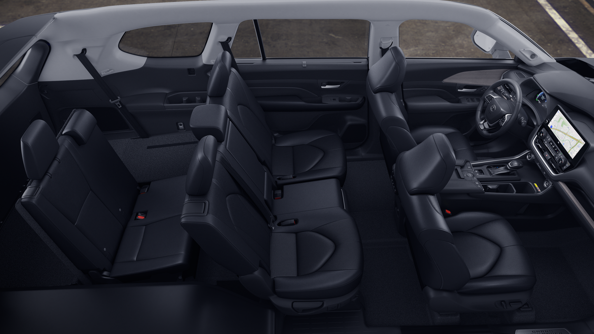 2026 Toyota Grand Highlander Hybrid Base