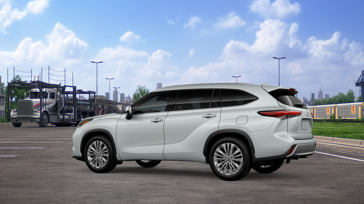 2026 Toyota Highlander Base