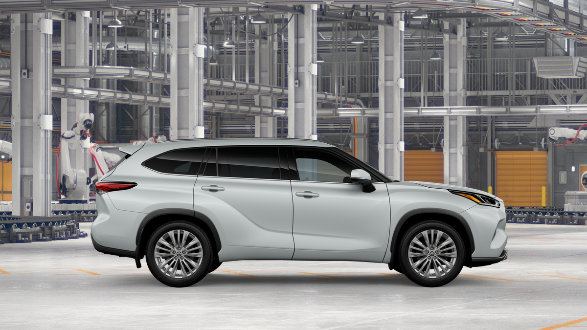 2026 Toyota Highlander Base