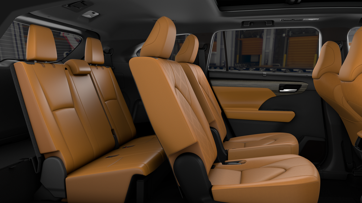 2026 Toyota Highlander Base