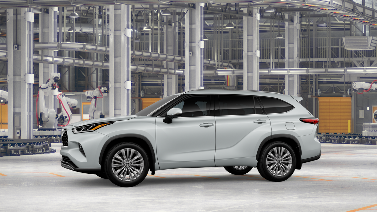 2026 Toyota Highlander Base