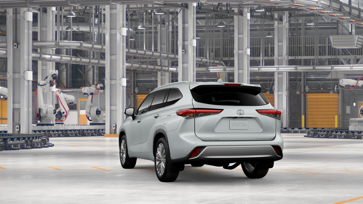 2026 Toyota Highlander Base