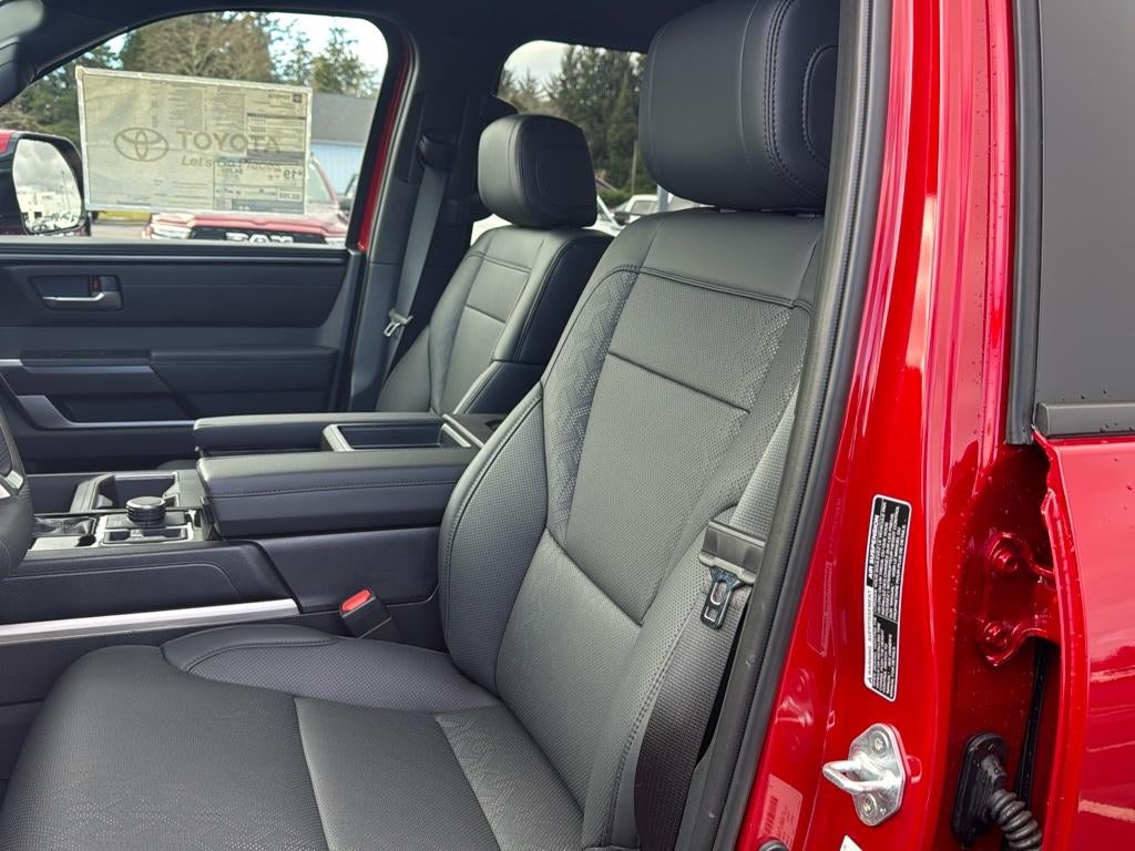 2025 Toyota Tundra SR5