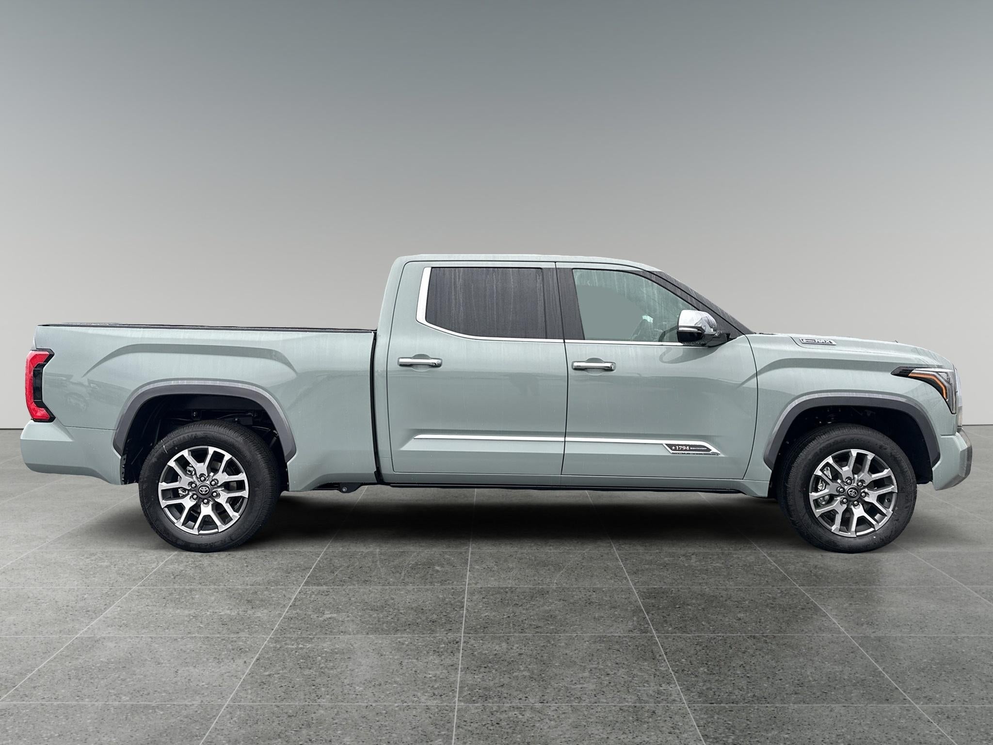 2026 Toyota Tundra i-FORCE MAX 1794 Edition Hybrid