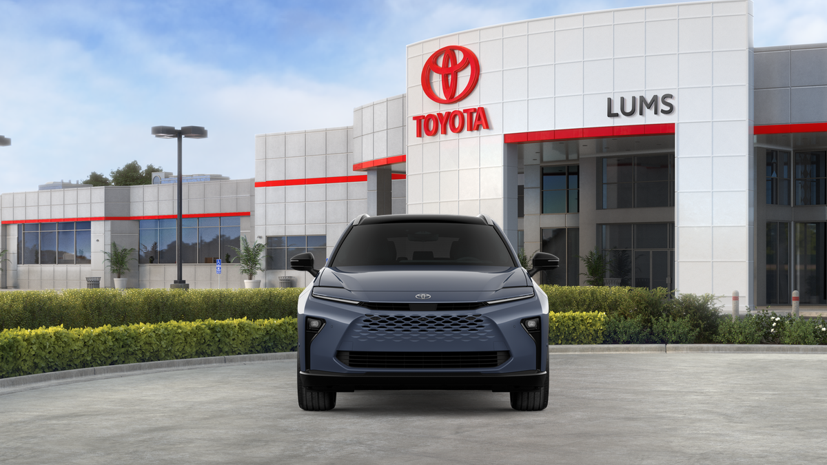 2026 Toyota Toyota Crown Signia Base