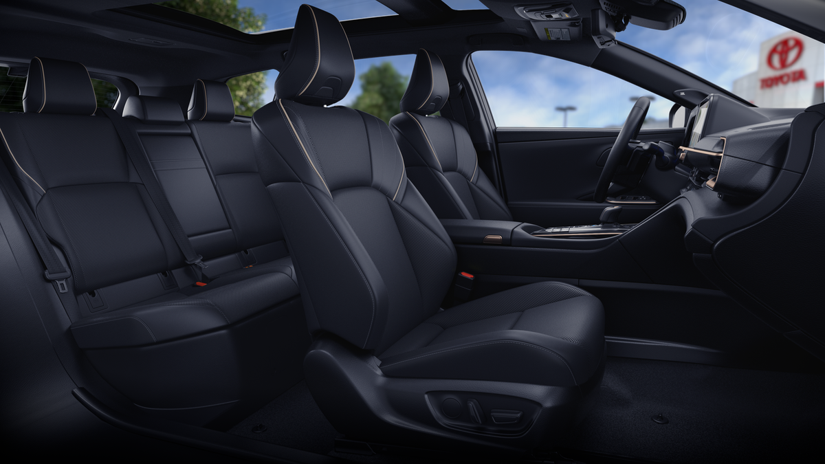 2026 Toyota Toyota Crown Signia Base