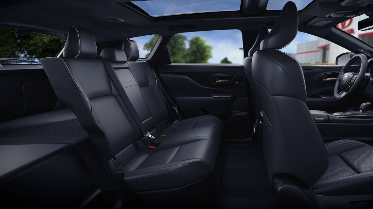 2026 Toyota Toyota Crown Signia Base