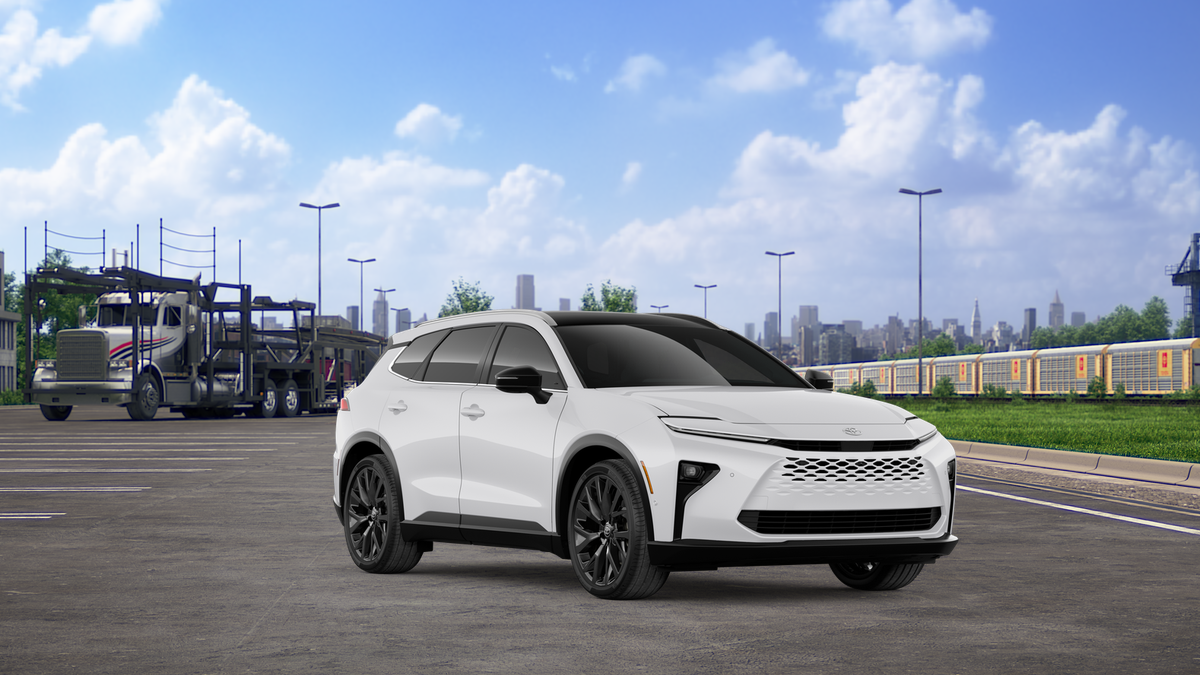 2026 Toyota Toyota Crown Signia Base