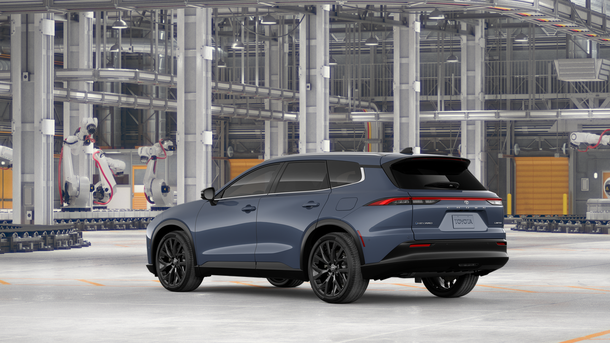 2026 Toyota Toyota Crown Signia Base