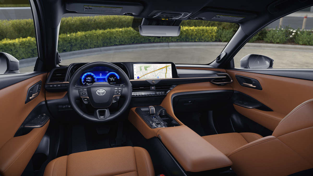 2026 Toyota Toyota Crown Signia Base