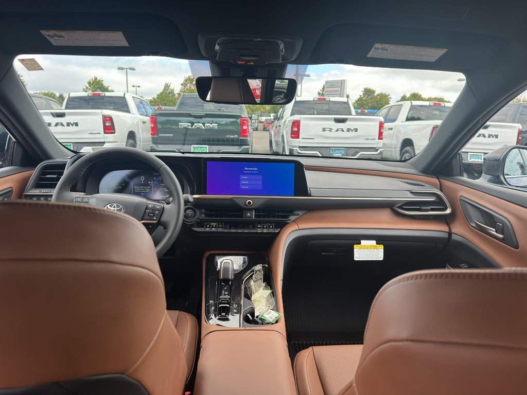 2026 Toyota Toyota Crown Signia XLE