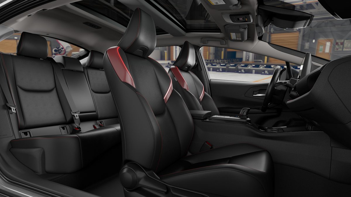 2026 Toyota Prius Plug-in Hybrid Base