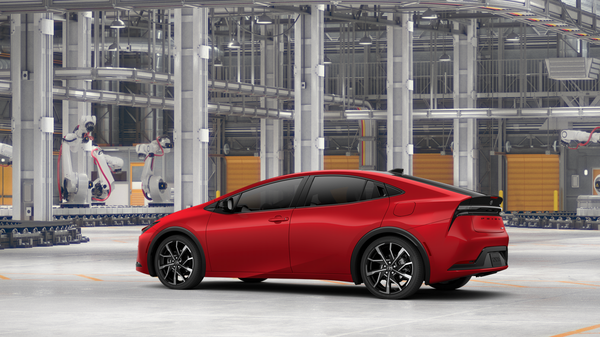 2026 Toyota Prius Plug-in Hybrid Base