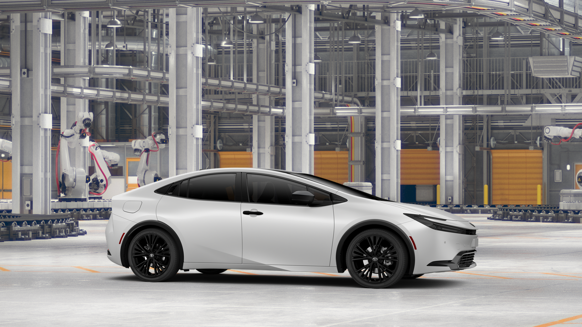 2027 Toyota Prius Plug-in Hybrid Base