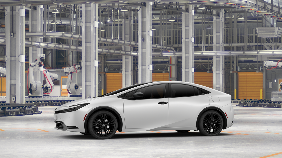 2027 Toyota Prius Plug-in Hybrid Base