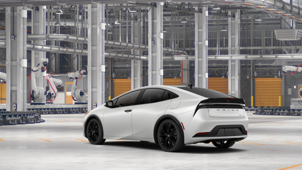 2027 Toyota Prius Plug-in Hybrid Base