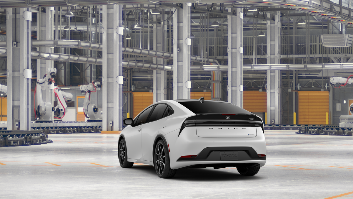 2027 Toyota Prius Plug-in Hybrid Base
